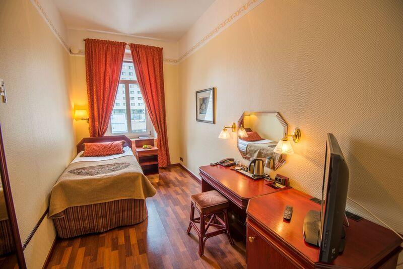 Hotel Astor Vaasa Bagian luar foto
