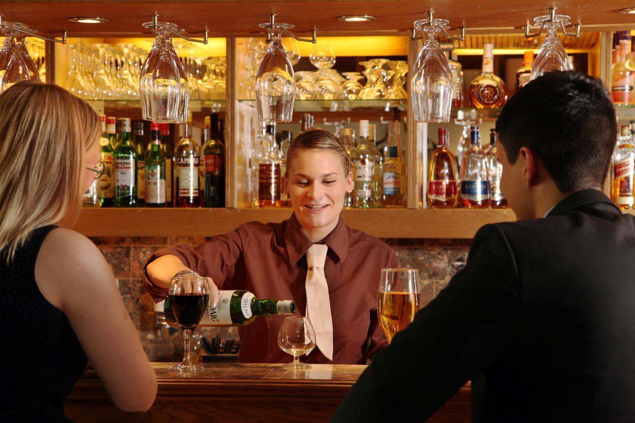 Hotel Astor Vaasa Bagian luar foto